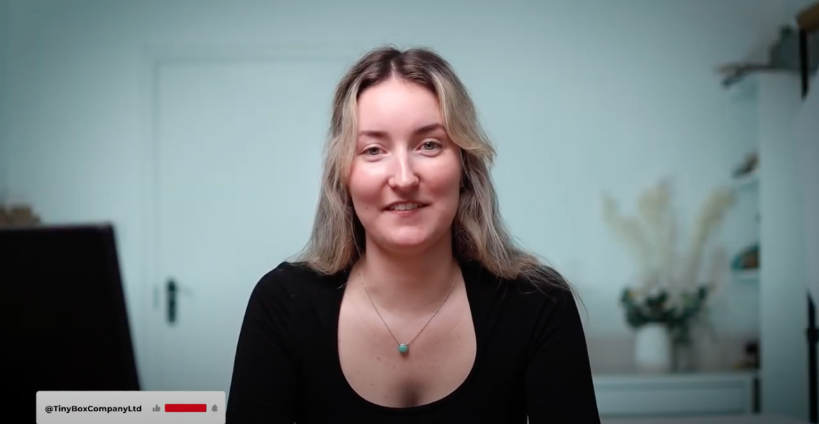 Star spotlight intro