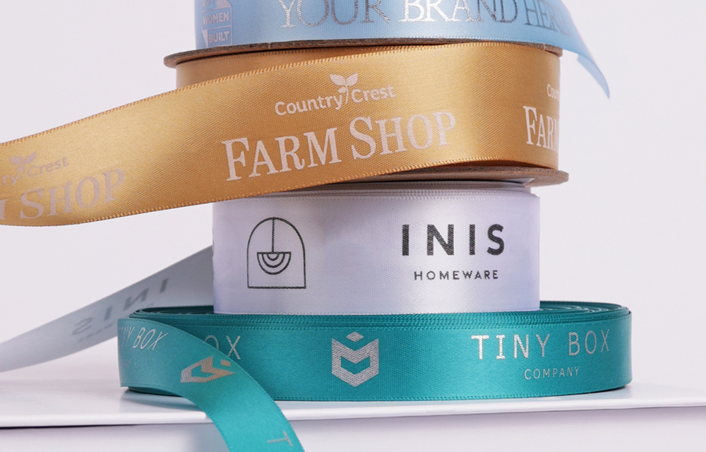 Satin vs Grosgrain: Choosing the Right Ribbon for Your Gifts