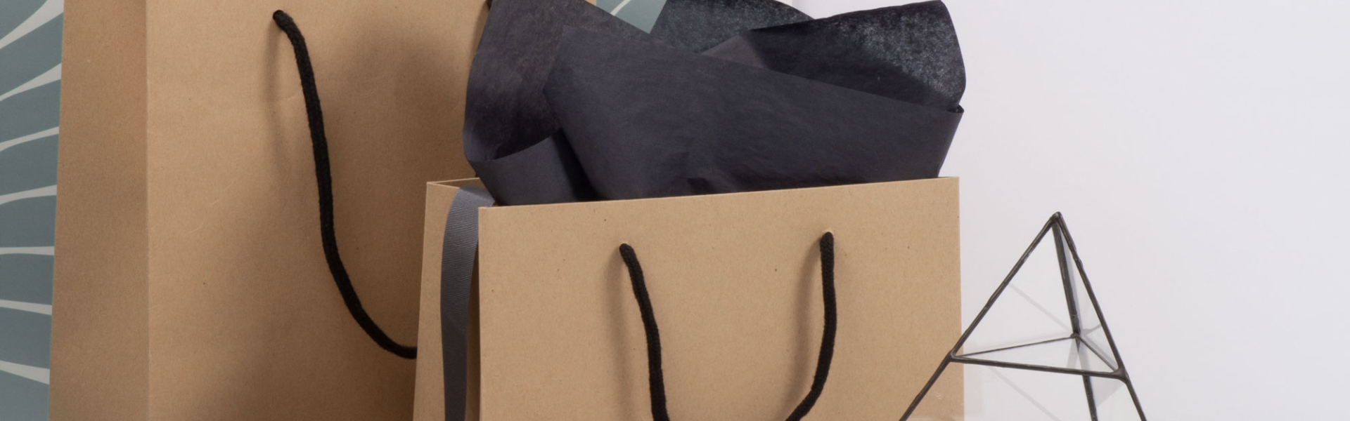 Ways to Reduce Landed Cost on Gift Bags