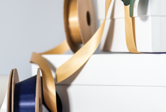 Sampling That Avoids Surprises Under Studio Lights