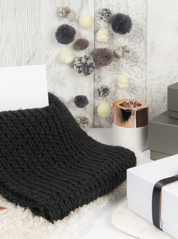 Collapsible Set-Up Boxes That Assemble Cleanly 